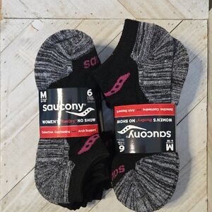 NWT Saucony No Show RunDry Arch Support Selective Cushioning Socks 12 Pairs